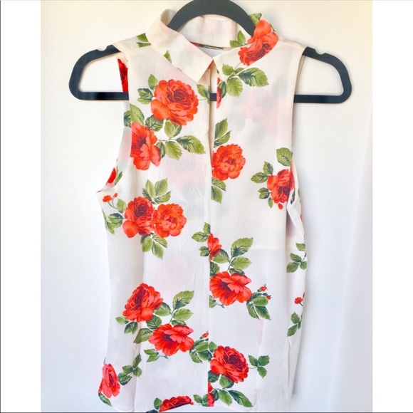 Last one! Size small!! Ivory&red choker tank - Picture 2 of 3